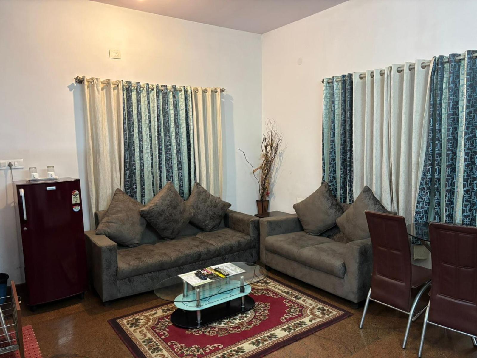 Nandu Hospitality Services - Aashiyana Apartment